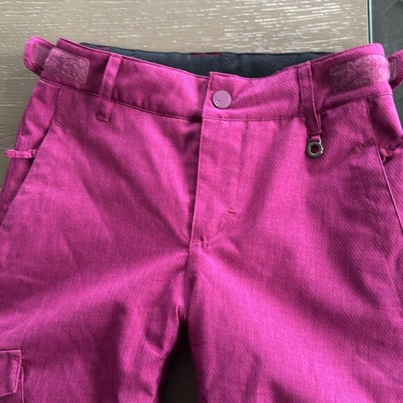 Roxy Kids Casual Bottoms in Burgundy - Picture 11 of 16